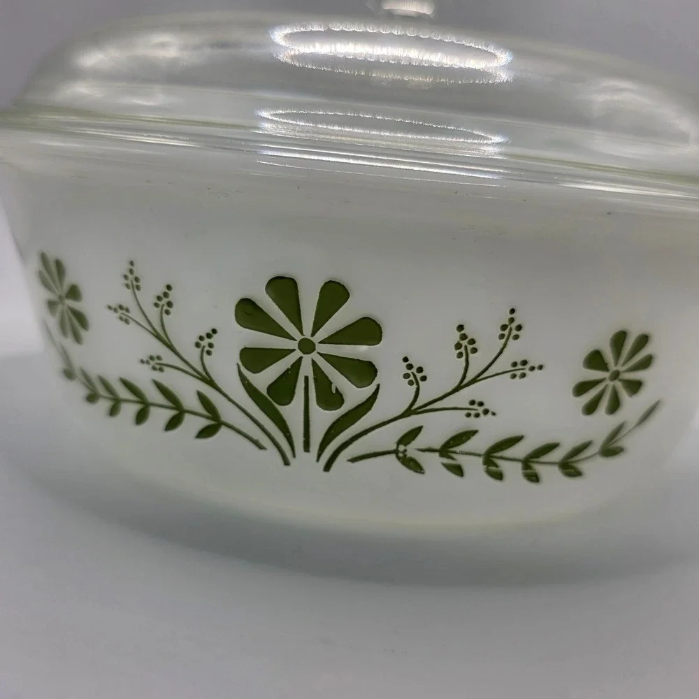 Glasbake vintage milk
